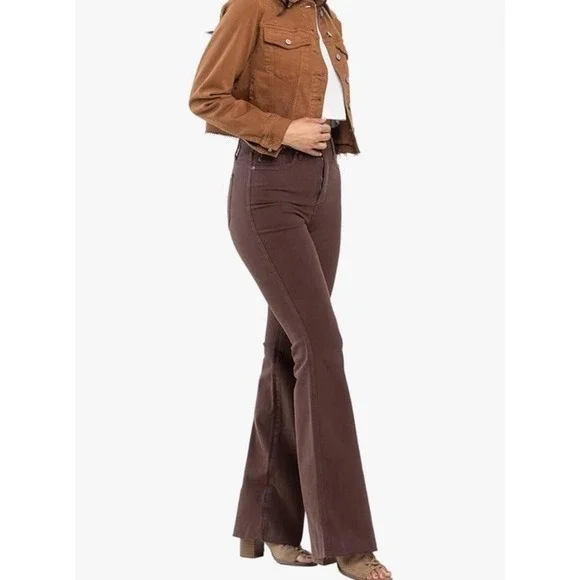 Judy Blue Women's High-Rise Espresso Brown Garment Dyed Flare Jeans Raw Hem 5/27 - Picture 2 of 11